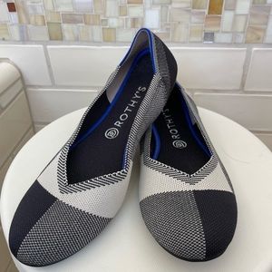 Rothy‘s round toe flat